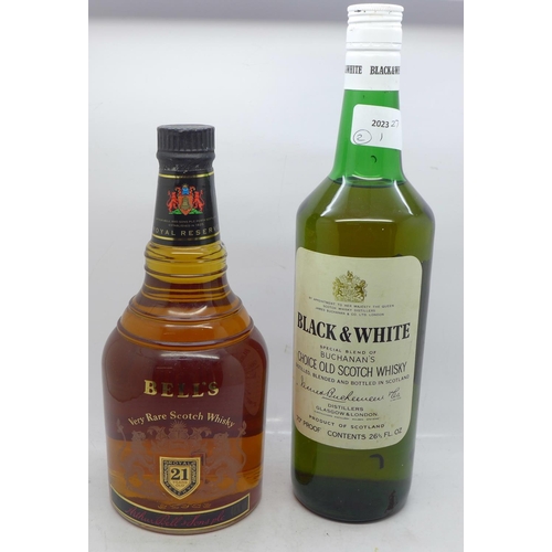 812 - Two bottles of whisky, Black & White, 26 2/3oz and Bell's Very Rare, 70cl