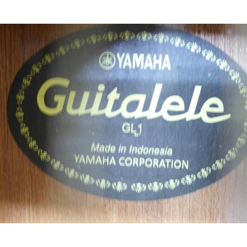 843 - A Yamaha guitalele