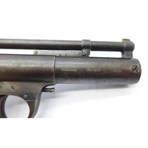 925 - A Webley Mark 1 .22 calibre air pistol