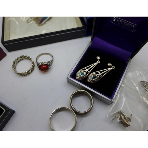 936 - Charles Rennie Mackintosh silver jewellery, some boxed and other similar silver jewellery