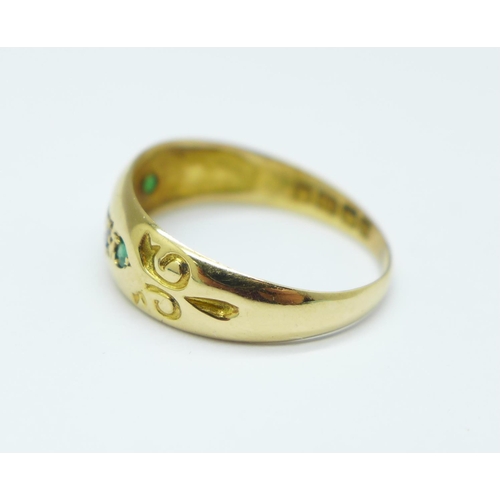 966 - An 18ct gold, green stone and diamond 'gypsy' ring, Birmingham 1907, 1.9g, L, shank worn