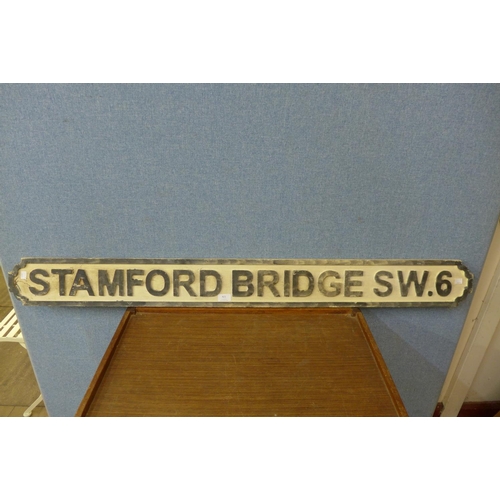 421 - A painted Stamford Bridge street sign