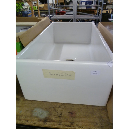 2338 - 84cm x 46 x 26 Belfast sink - unused