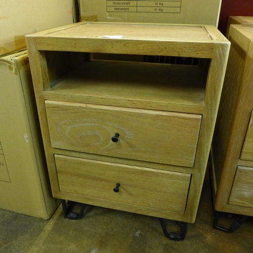 1615 - A Logan bedside chest