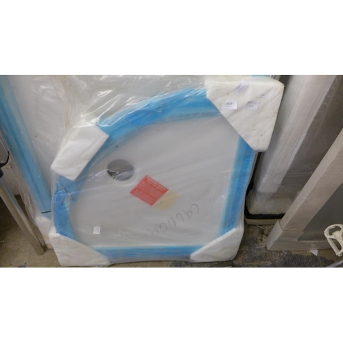 2307 - 700 x 700 Quadrant shower tray - unused