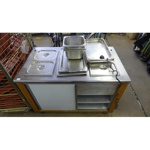 2425 - Electric 6 pot bain marie and hot cupboard with sliding doors L 1200 x W 700 x H 900 - with extra di... 