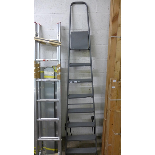 2465 - Abbey ladders 8 tread grey metal platform steps - a/f