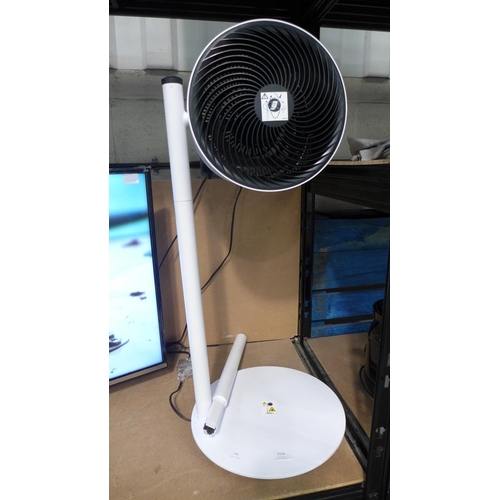 3134 - A Boneco F230 Large fan, RRP £116.66 + VAT        (196-903) * this lot is subject to vat attract