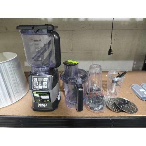 3153 - A Ninja Kitchen Auto Blender, RRP £119.99 + VAT (196-958) * this lot is subject to vat attract