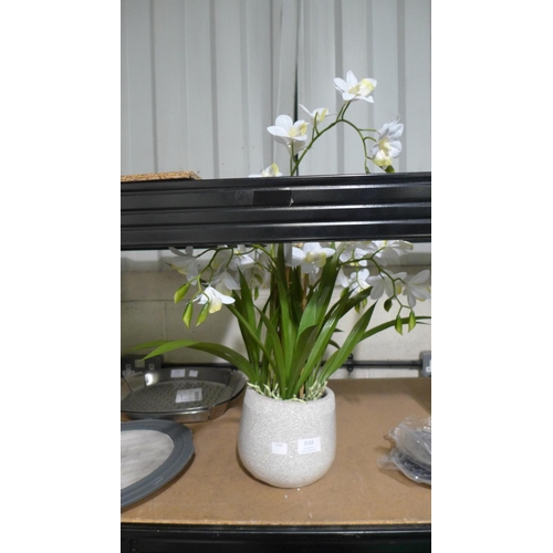 3163 - Artificial Orchid in pot  - damaged (196-774) * this lot is subject to vat attract