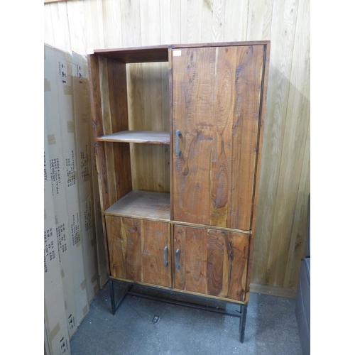 1495 - A Fire three door cabinet