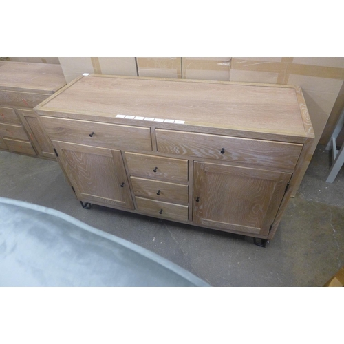 1800 - A Logan sideboard