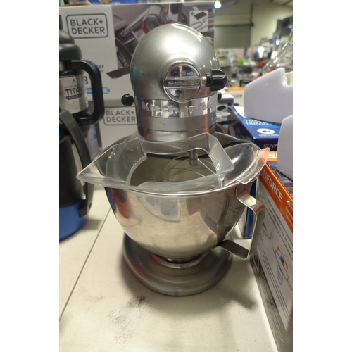 3305 - Kitchenaid Stand Mixer with accessories, RRP £269.99 + VAT  * This Lot Is Subject To Vat (Ajs6-64)