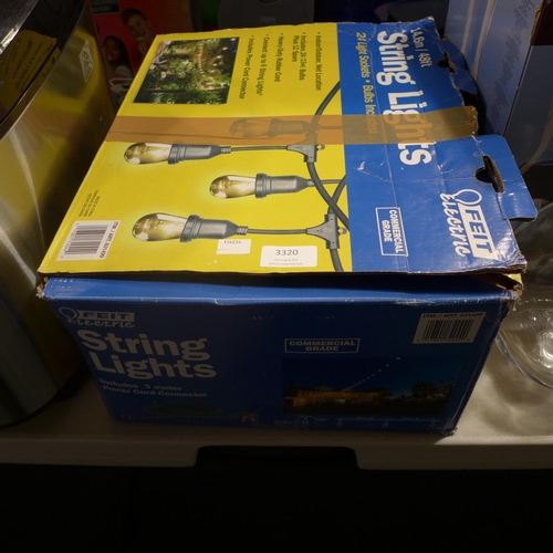 3320 - 14.6m Feit String Lights        * This Lot Is Subject To Vat (Ajs6-434)