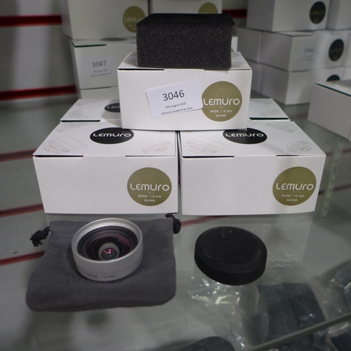 3046 - Five Lemuro Wide/18mm silver lenses with lens carry case