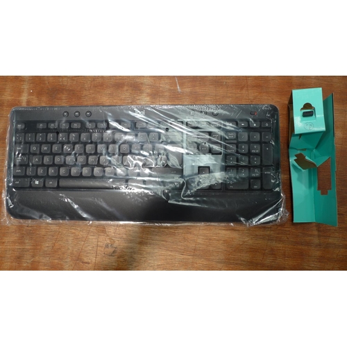 3091 - Logitech Keyboard  (Ajs6-256)  * This lot is subject to VAT