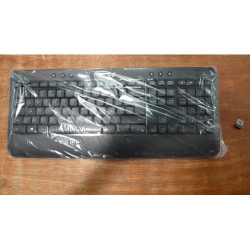 3094 - Logitech Keyboard  (Ajs6-259)  * This lot is subject to VAT