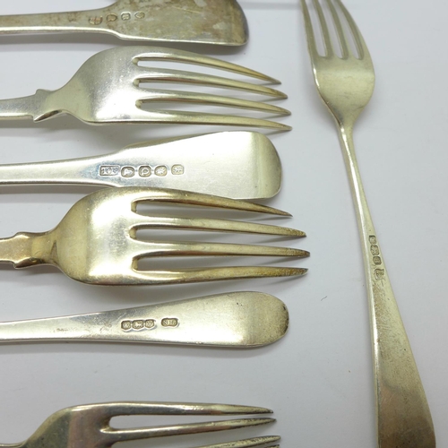 873 - A collection of silver forks, mainly Georgian and Victorian, 612g