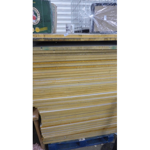 2495 - Pallet of approx. 52 insulation boards - approx. 4' x 4' x  25/30mm - * this lot is subject to VAT