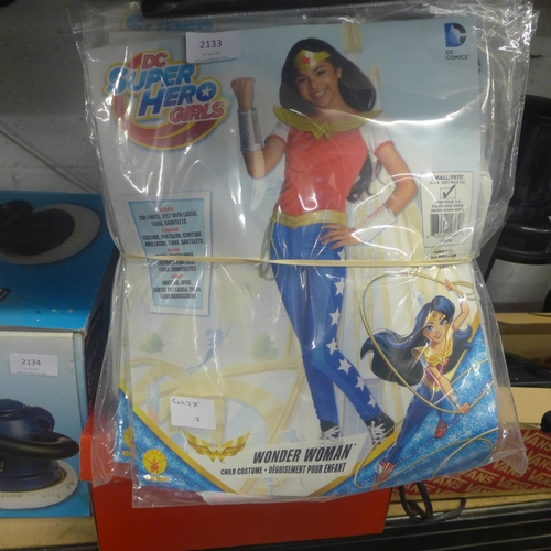 2133 - 5 x DC Super Hero Girls Wonder Woman fancy dress costumes - unused