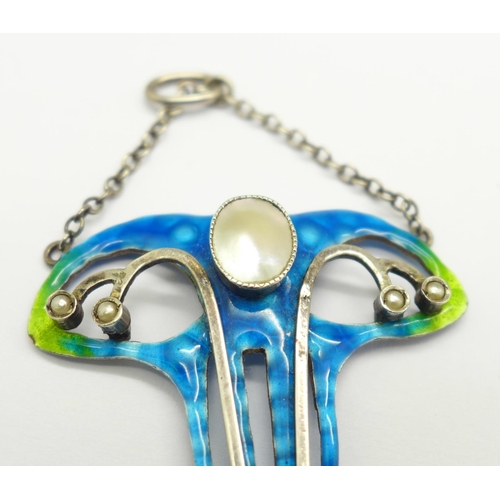 1013 - An Art Nouveau enamel, blister pearl and seed pearl pendant, 31mm wide