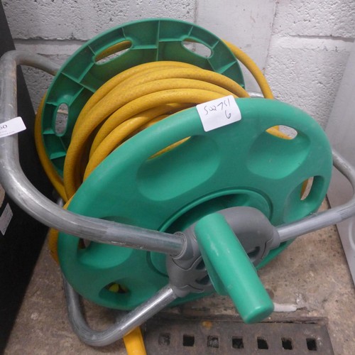 2260 - Hose & reel