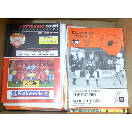 727 - Football programmes; box of books and programmes of non-league clubs, 1970's onwards