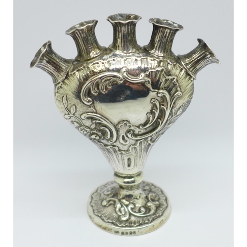 834 - A Victorian silver vase, with London import mark for 1890, also with continental marks, 127g, 11.5cm