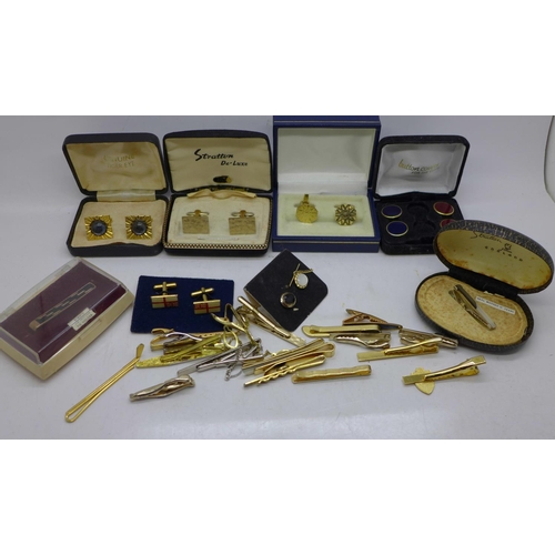 925 - Cufflinks and tie-pins