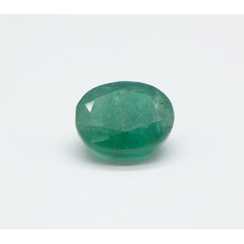 996 - An unmounted emerald, approximately 3.95carat weight