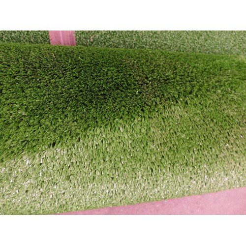 2498 - Roll of artificial grass - 3.5m x 5m - 17.5 sq. mtrs