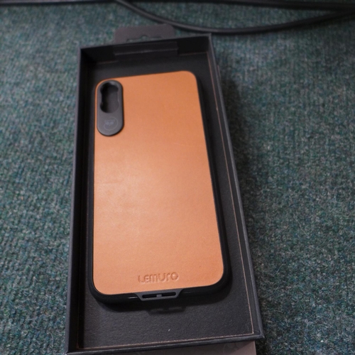 3102a - Ten Lemuro iPhone XS phone cases - dark tan leather