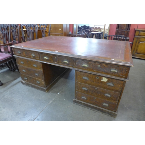 64 - A Victorian oak partners desk