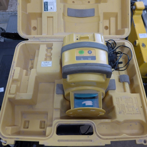 2037 - Topcon RL-HB rotating laser level - in case - a/f