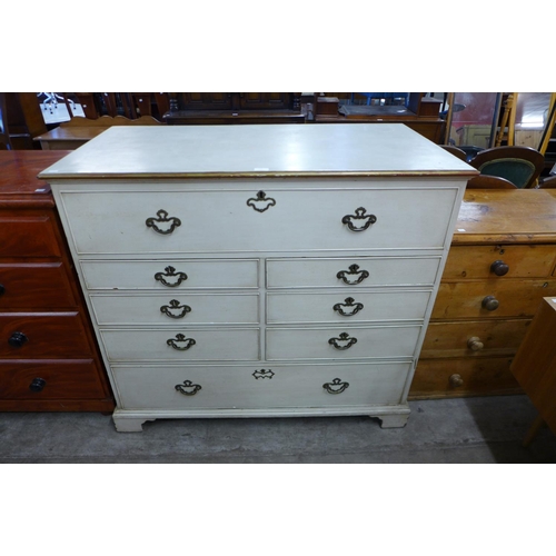 172 - A French style painted oak chest of drawers