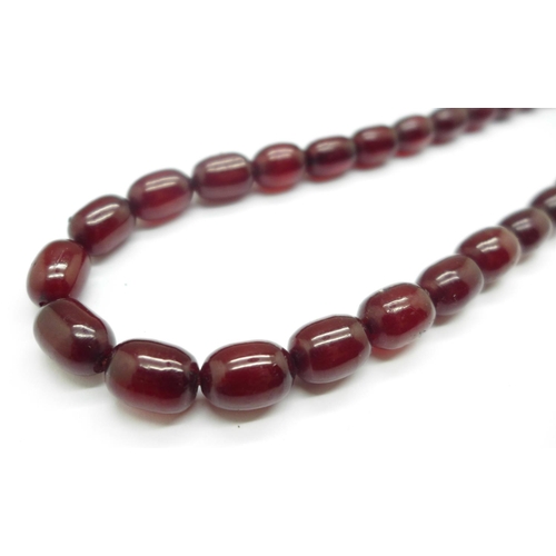 1013 - Sherry amber beads, 26g