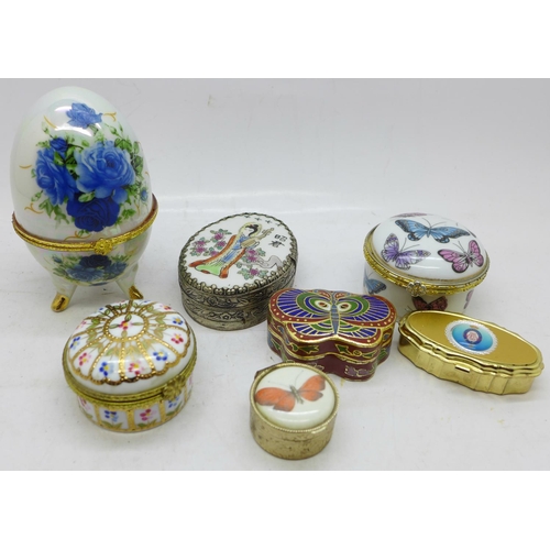 688 - Seven trinket boxes including one cloisonne