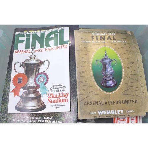 709 - Arsenal football programmes, mainly home, 1966 to 1986, including eleven Final and Semi-Final, appro... 