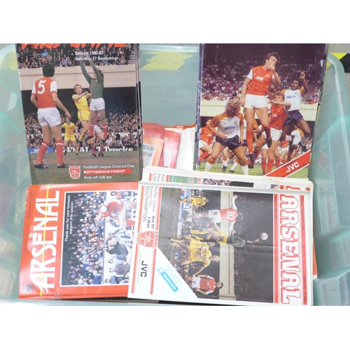 709 - Arsenal football programmes, mainly home, 1966 to 1986, including eleven Final and Semi-Final, appro... 