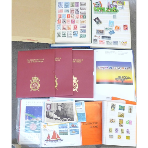 724 - Stamps; box of albums, covers, year packs, etc., includes three Isle of Man year books (92, 93 and 9... 