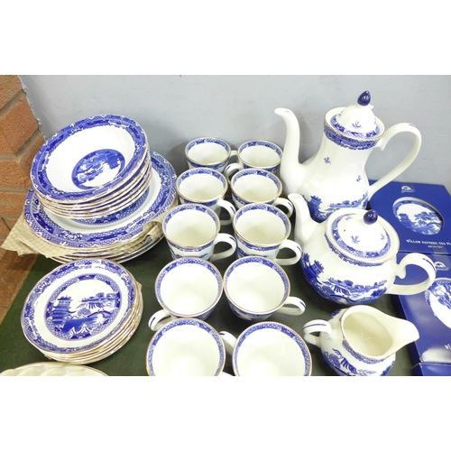 755 - A Ringtons blue and white tea and coffee service, with six dinner, tea and side plates and cereal bo... 