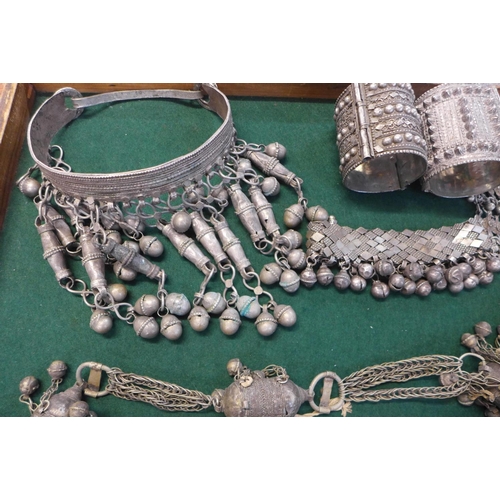 791 - A collection of Indian wedding jewellery and other jewellery