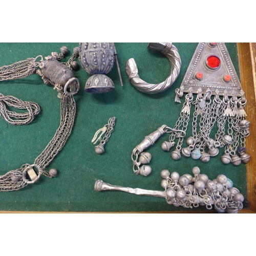 791 - A collection of Indian wedding jewellery and other jewellery