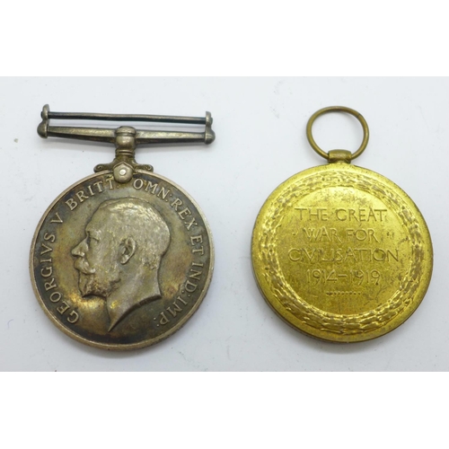 843 - A pair of WWI medals to T1-1391 Corporal W.M. Hitchman, Army Service Corps