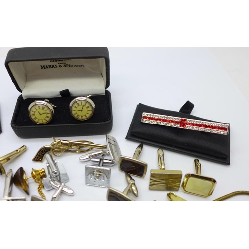 850 - A collection of cufflinks and tie-pins