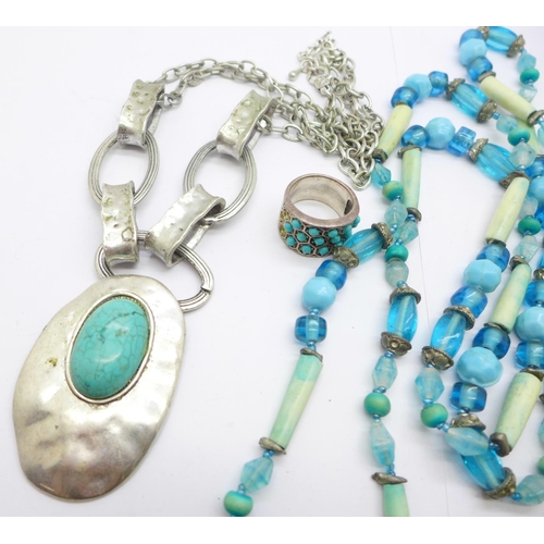 878 - Turquoise set jewellery