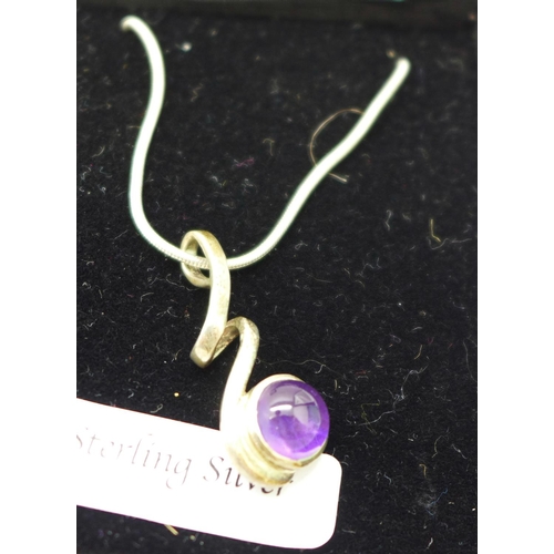 913 - A collection of silver jewellery, mainly boxed including amethyst