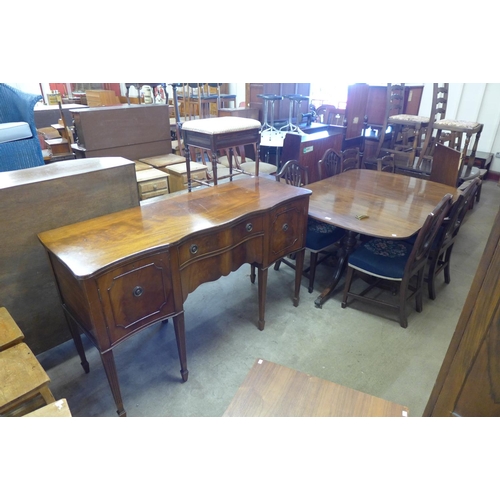 295 - A mahogany six piece dining suite