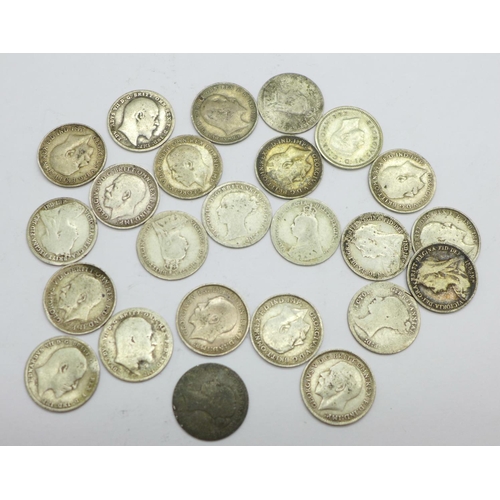 936 - Assorted pre 1920 silver 3d coins, 32g