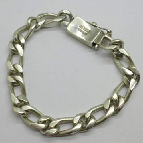 968 - A Mexico 925 silver bracelet, 56g